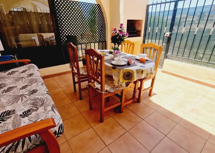 Mareverde Holiday's, 1 & Big Terrace Tatil Evi