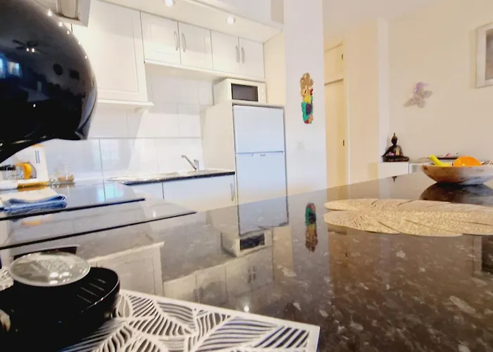 Mareverde Holiday's, 1 & Big Terrace Casa de Férias *