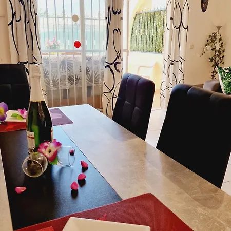 Feriehus Mareverde Holiday's, 1 & Big Terrace Costa Adeje (Tenerife)